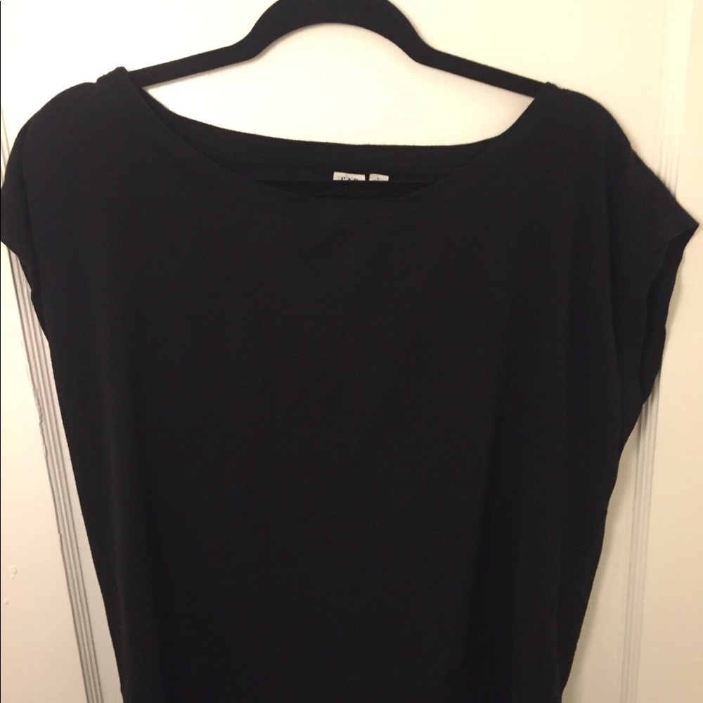 Black Cap Sleeve T by Gap